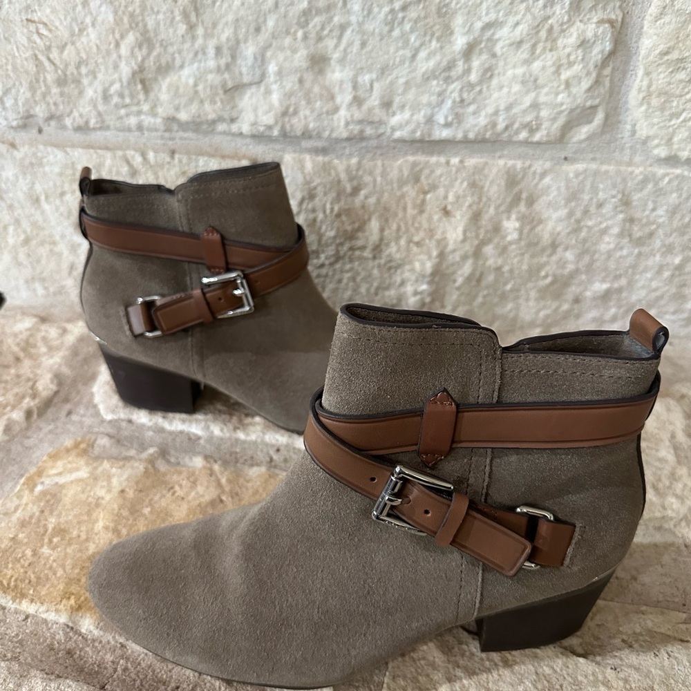Coach Women's Suede Ankle Boots in Taupe and Brown